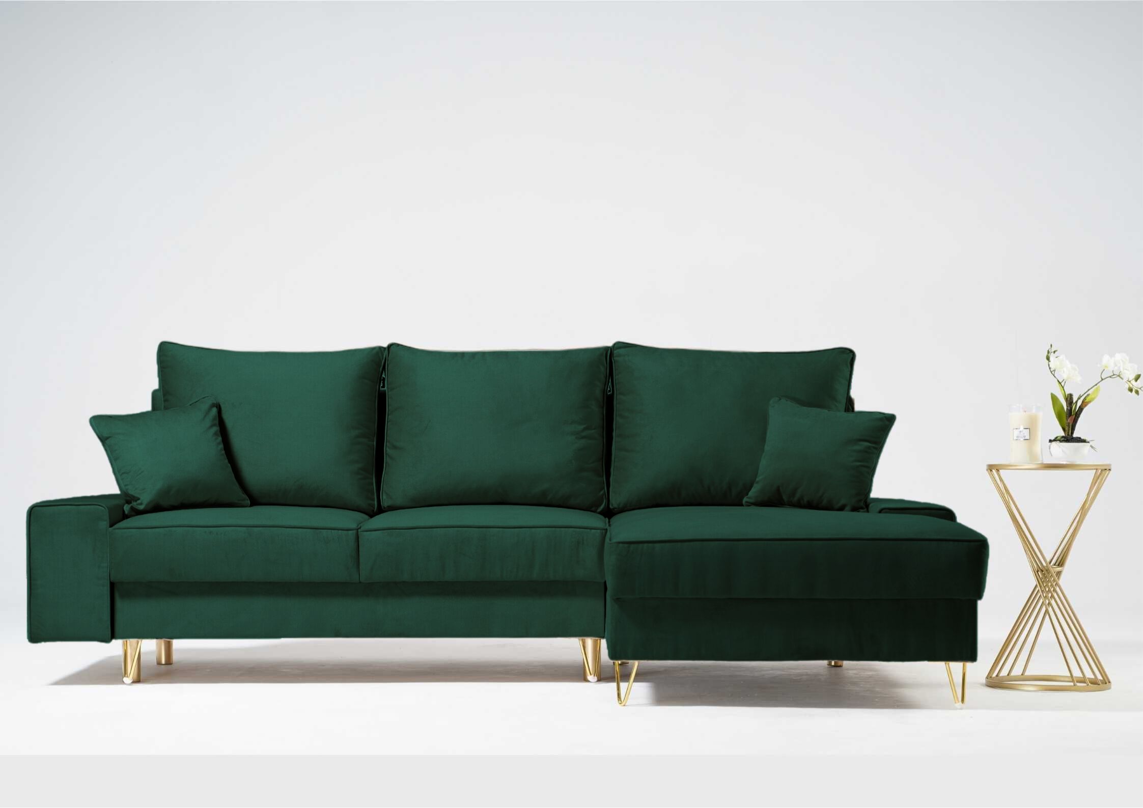 Zielony narożnik na złotych nogach